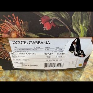 Size 9 , brand D&G , black heel